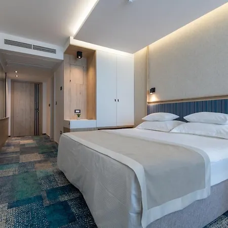 Sunce Hotel