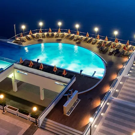 Sunce 4* Neum